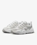 Nike W Tech Hera - Image 3