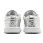 Jordan 1 Low SE Metallic Silver - Image 4