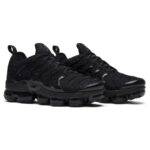 Nike Air VaporMax Plus Triple Black - Image 5