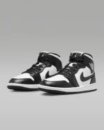 Air Jordan 1 Mid Panda - Image 2